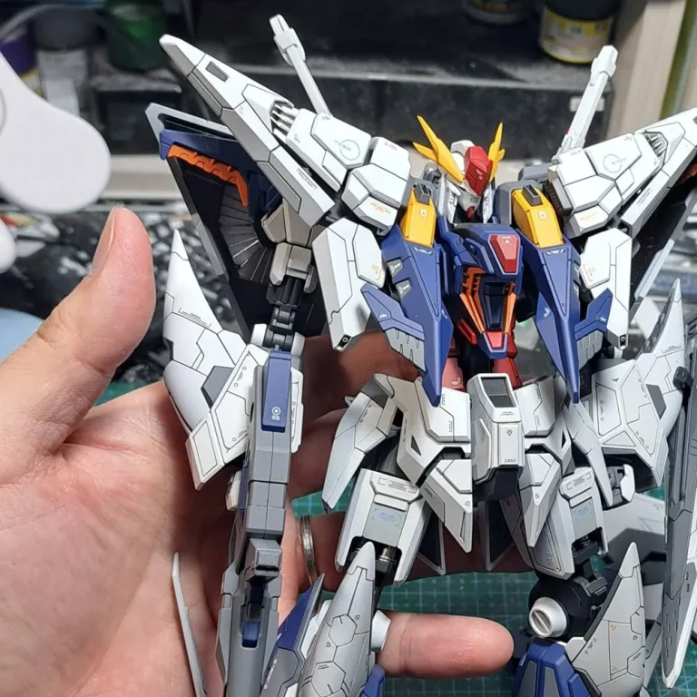 Lắp ráp Gunpla có thực sự không cần keo không